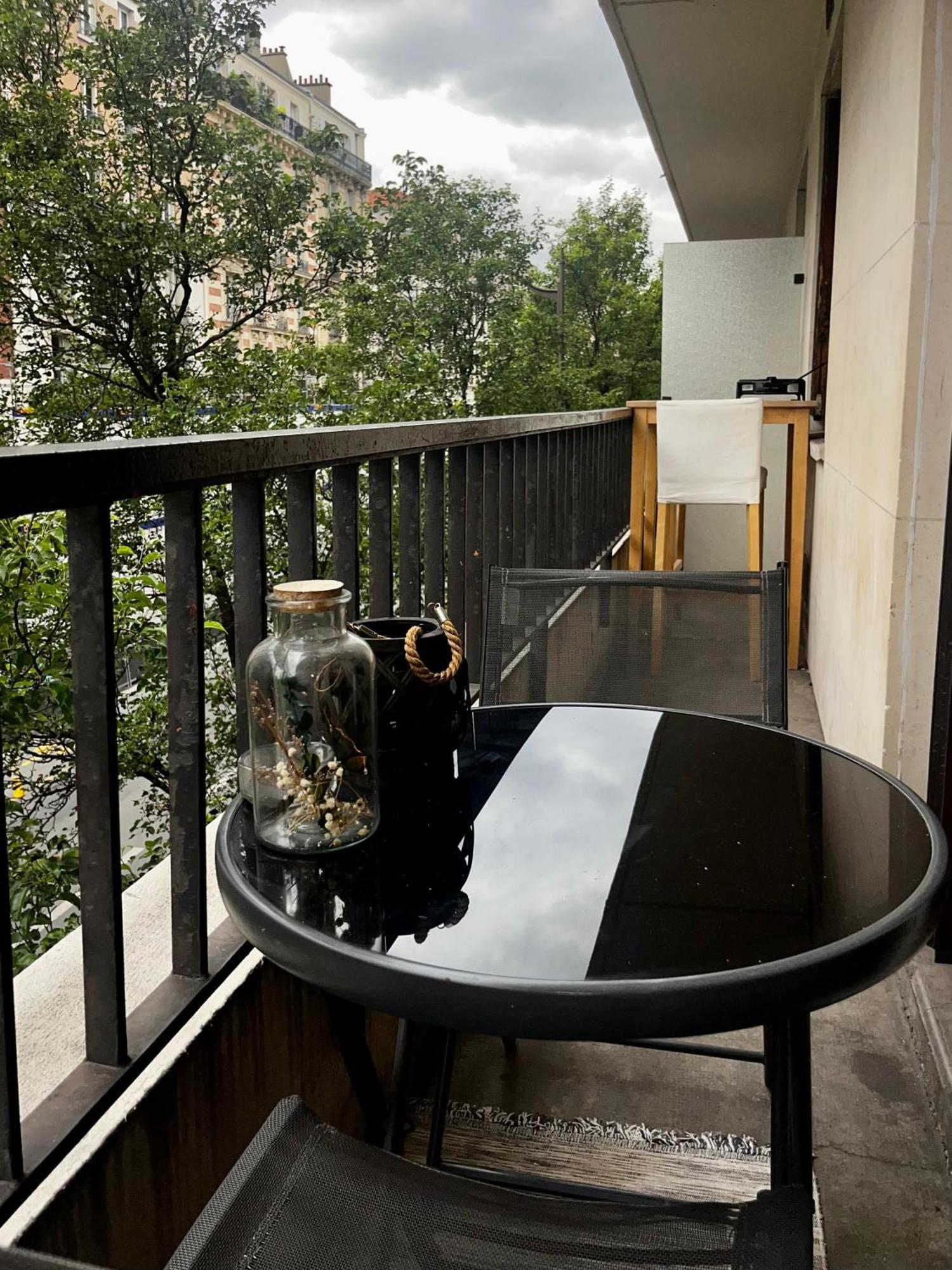 Appartement Lumineux Au Coeur De Paris Exterior foto